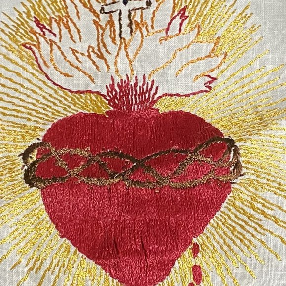 Vintage Sacred Heart IHS Embroidered Linen Piece - Picture 2 of 8